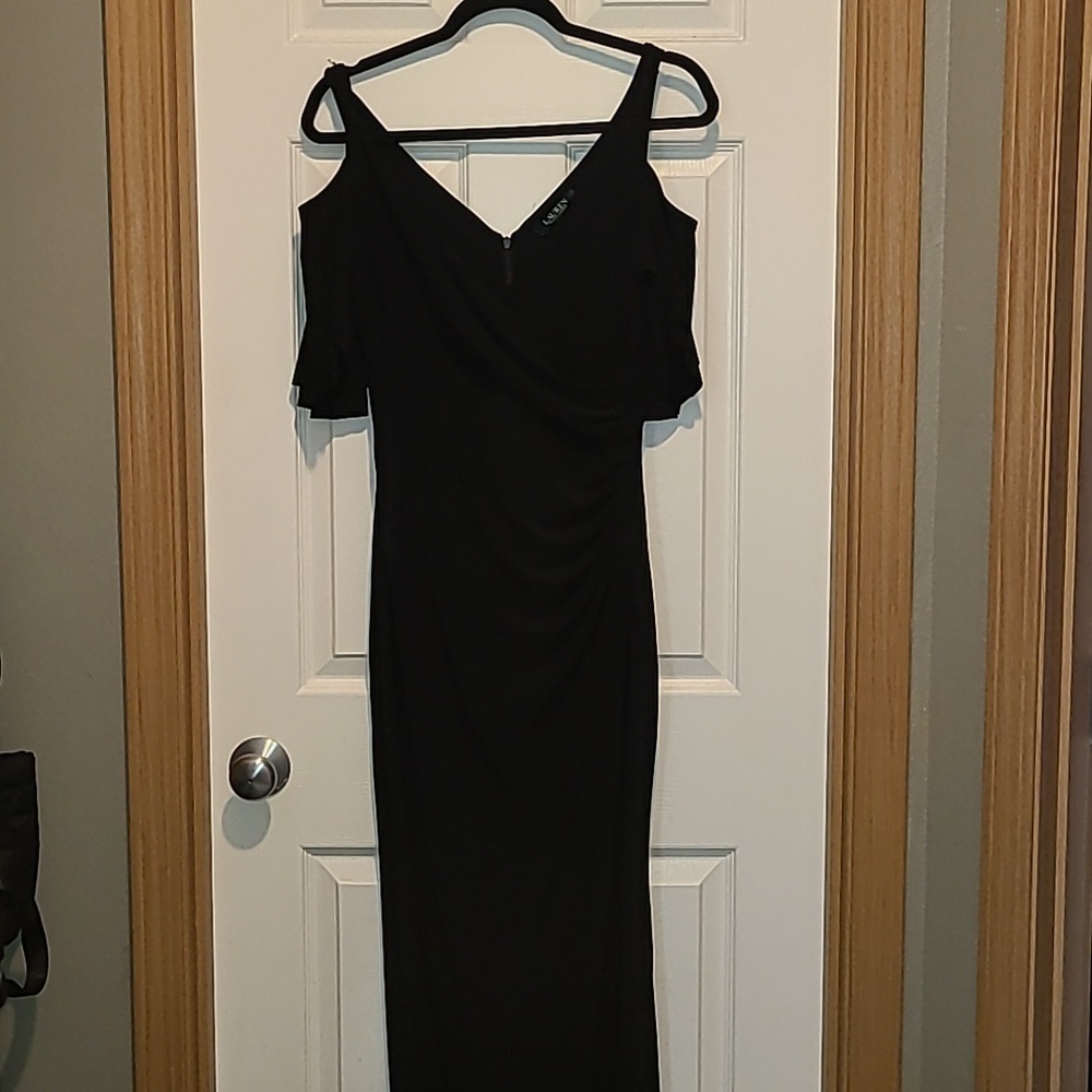Ralph Lauren Black Cold Shoulder Gown - Picture 2 of 9